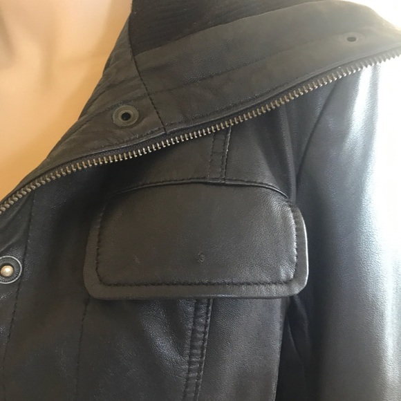 Coats and Jackets - Picture 6 of 8